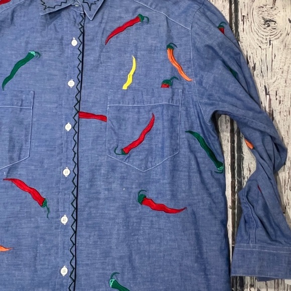 Chili Peppers VTG 1980s Womens Blue Denim Button Up Long Sleeve Shirt - Picture 3 of 4